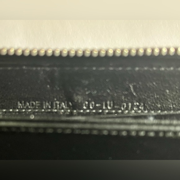 DIOR TROTTER PATENT LONG ZIP WALLET - Picture 8 of 15